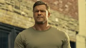 Alan Ritchson in Talks to Lead Sony’s Helldivers Movie Adaptation
