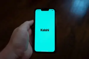 Kalshi Denies Regulatory Probe Amid Scrutiny of Perpetual Market Trading Patterns
