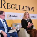 Senator Lummis Decries Stalled Crypto Legislation, Blames Partisan Resistance to Trump Alignment