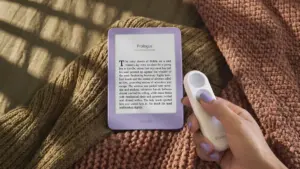 Amazon’s Latest Kindle Accessories Bring Physical Page-Turn Controls Back to E-Readers