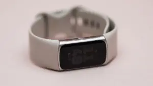 Google Teases ‘Fitbit Edge’ Wearable Ahead of October 12 Reveal